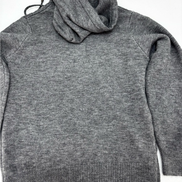 NWOT S. Christina 100% Cashmere Gray Hooded Sweater  S/M - Picture 9 of 10